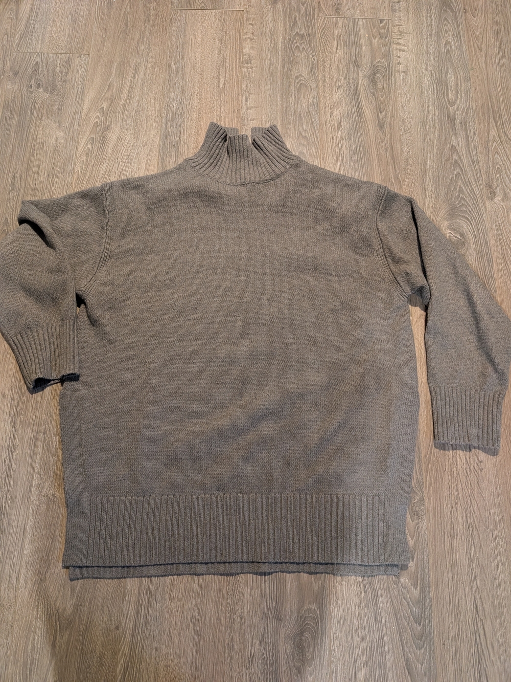 H&M Taupe Ribbed Mock‑Neck Sweater – Minimalist Fall Essential